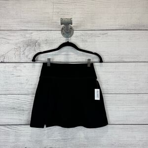 Old Navy Black Skort